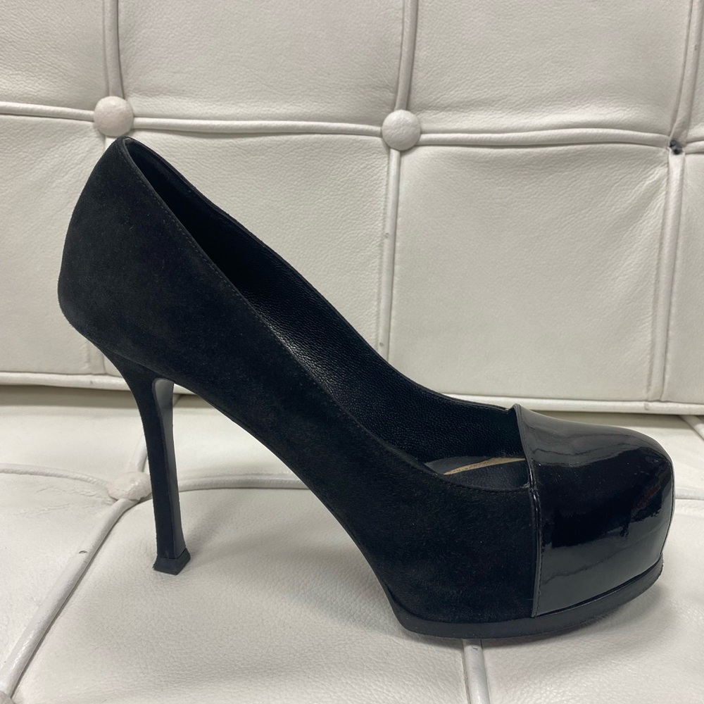 Yves Saint Laurent Elegant Black Stiletto Heels